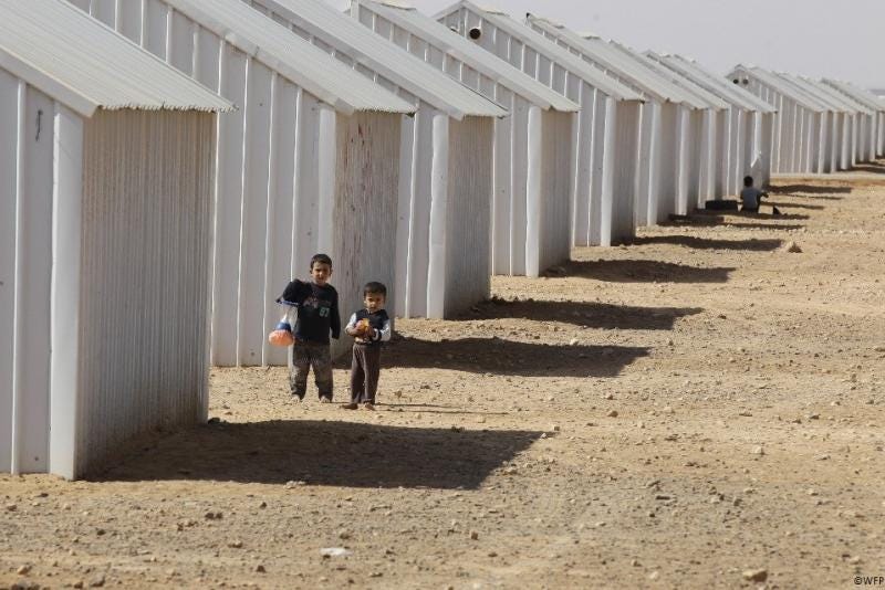 知花くららさん ヨルダンのシリア難民支援現場を訪問 14年10月末 国連wfp日本大使でモデルの知花くららさんがヨルダンを訪れ By Wfp日本 レポート 国連wfpブログ