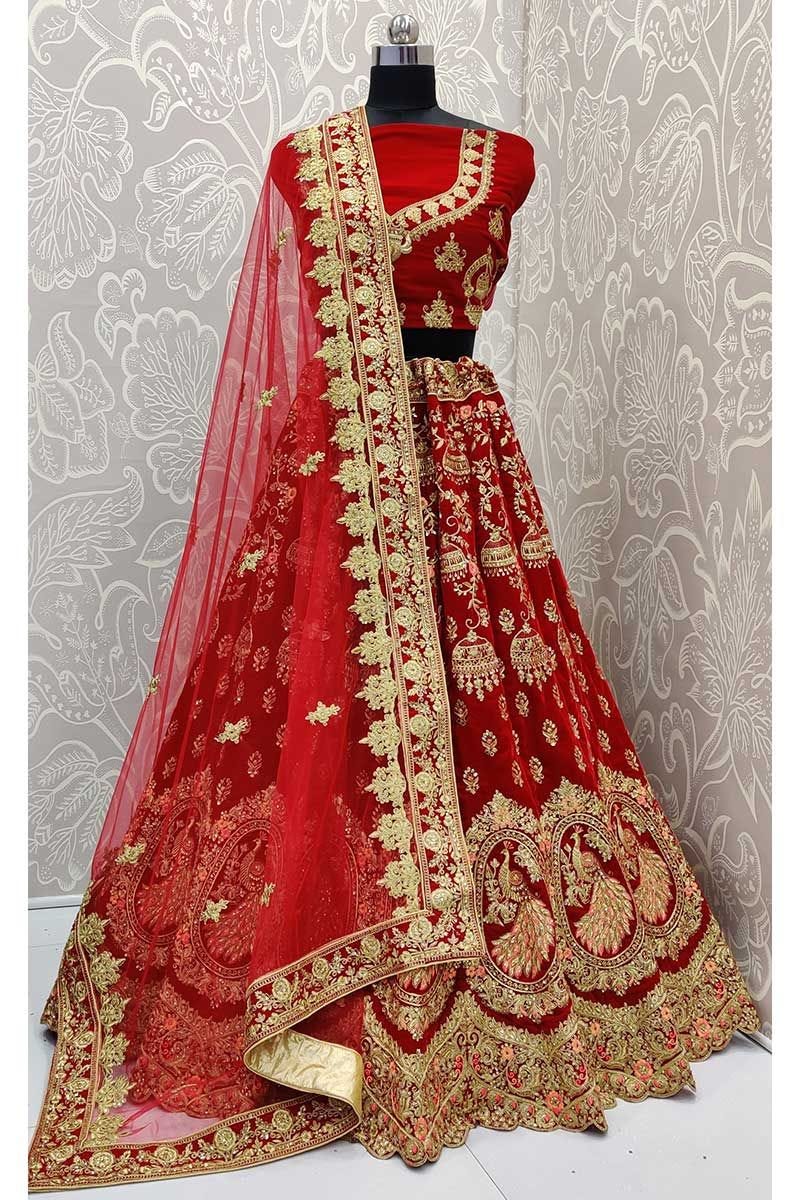 designer bridal lehenga in red colour