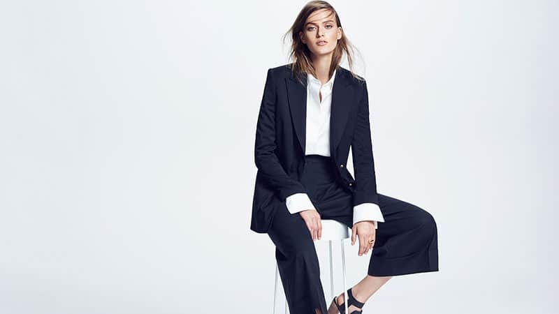 dress code smart elegant woman