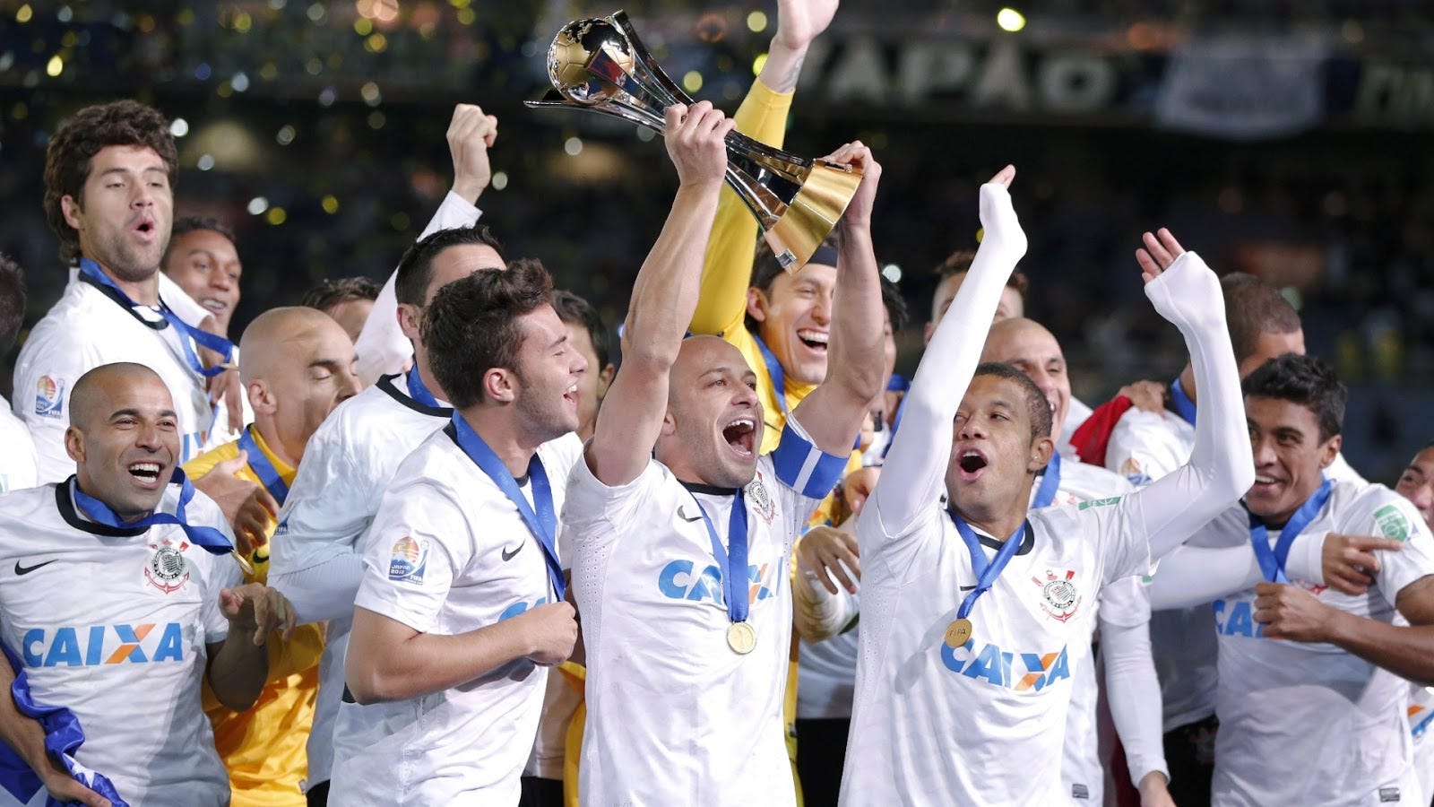 Pelas redes sociais, Corinthians provoca Flamengo após perder para o Liverpool no Mundial