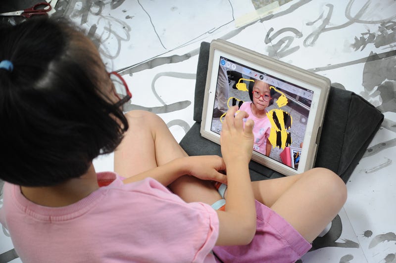 Drawing on iPads with the IPEVO Whiteboard app