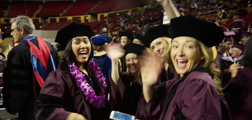 how to wear graduation cap