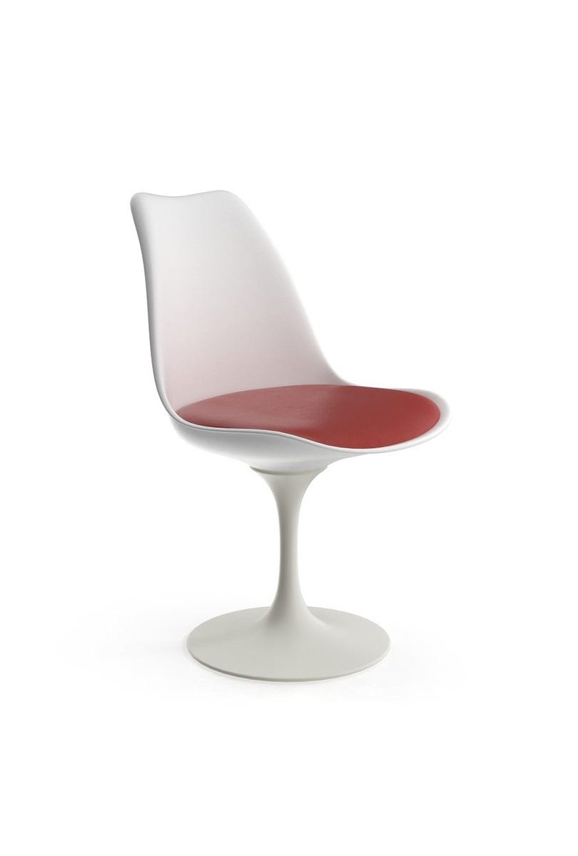 Plastik Sandalye Ile Minimalist Mekanlar By Mio Sedia Medium