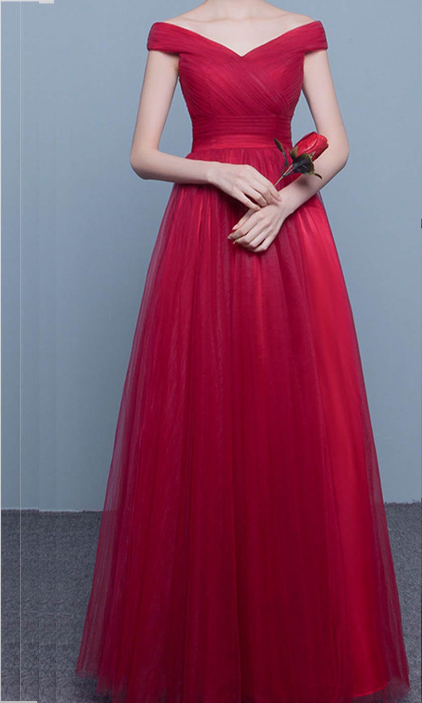 formal dress for slim girl