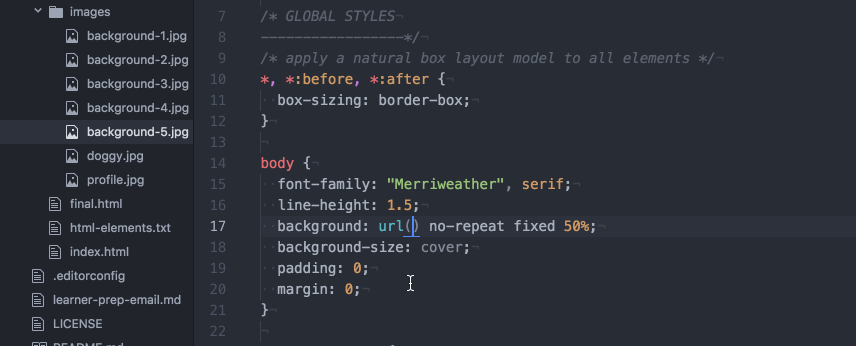 Ein animiertes GIF, das zeigt, wie jemand im Atom-Editor mit der rechten Maustaste auf eine Datei klickt. Das Kontextmenü zeigt den angeklickten Eintrag „Copy Relative Path“. Als nächstes wird das Kontextmenü im Editor angezeigt, in dem die Option „Einfügen“ ausgewählt wird. Das Ergebnis ist der relative Dateipfad.