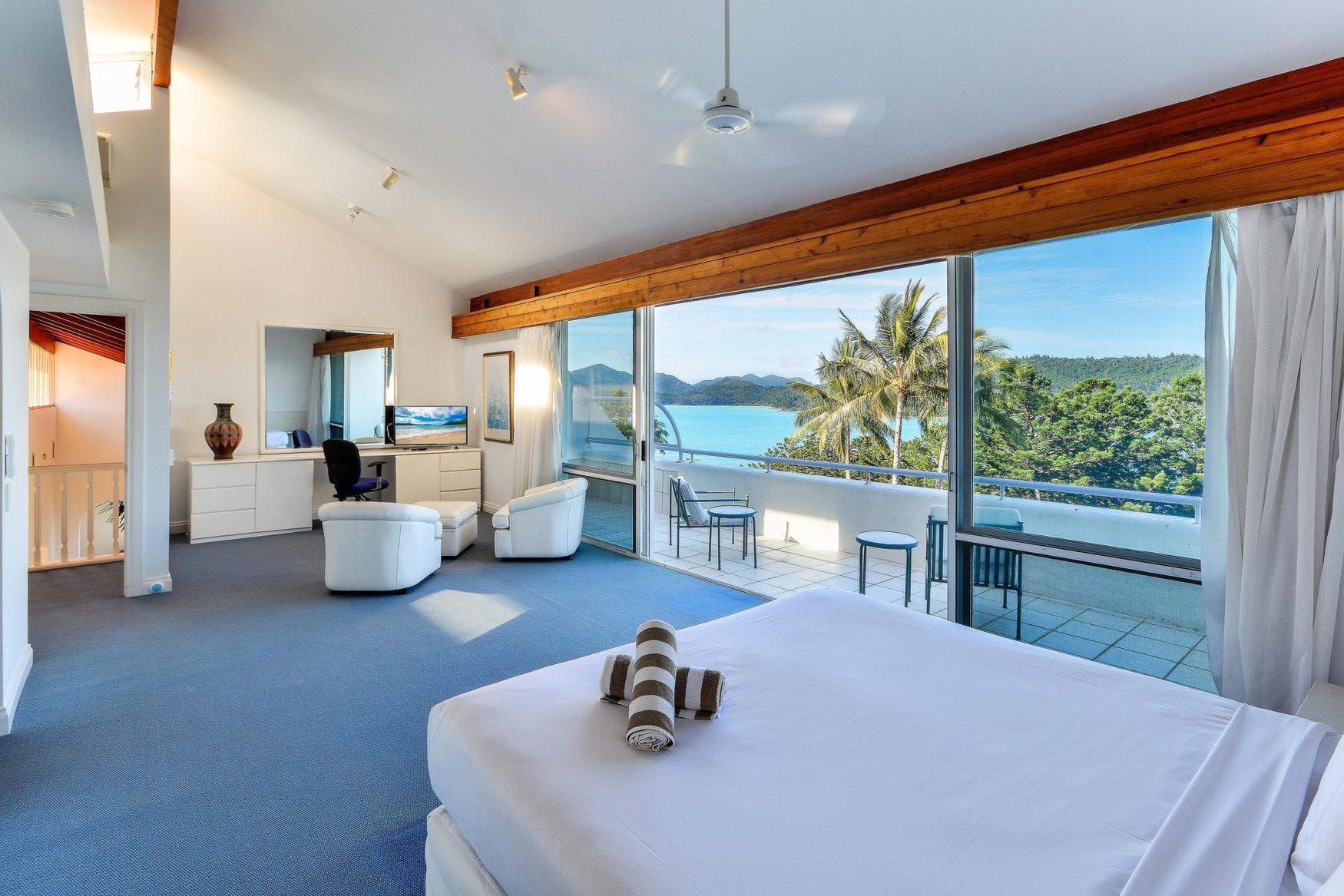 Bella Vista West 3 Hamilton Island