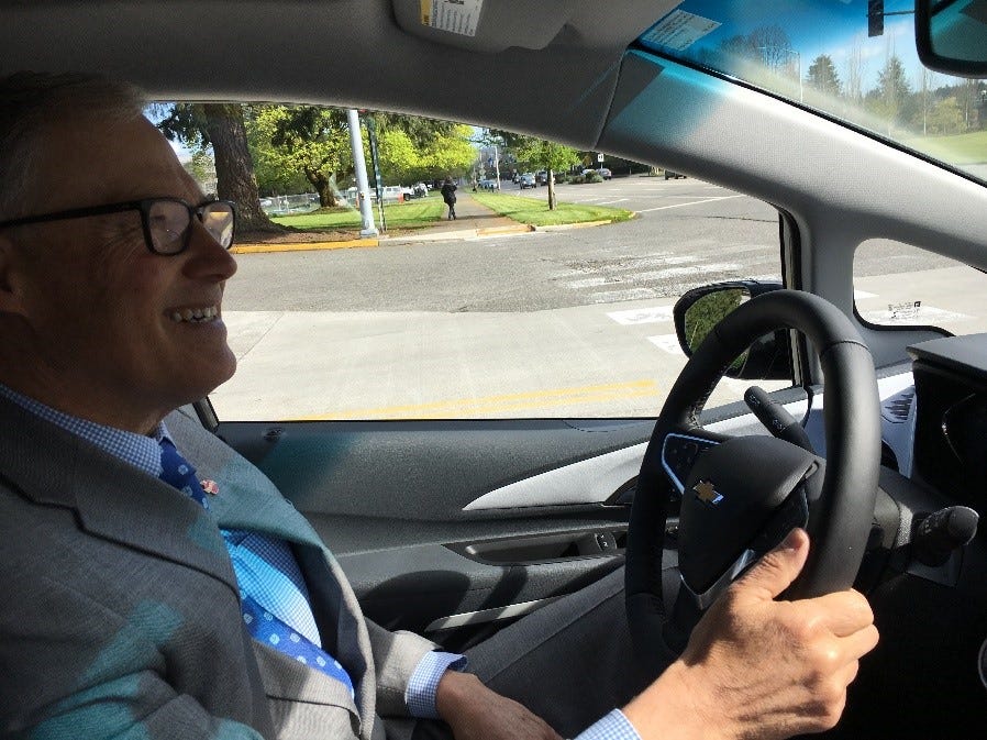 Leading the charge Inslee promotes an electric transportation future