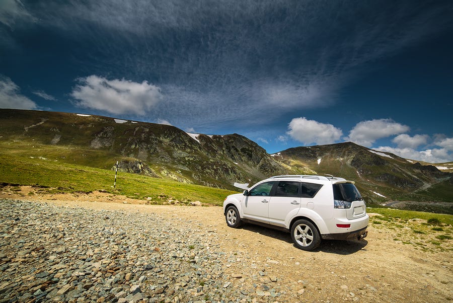 Tips for renting a car in Reykjavik, Iceland Johann Medium