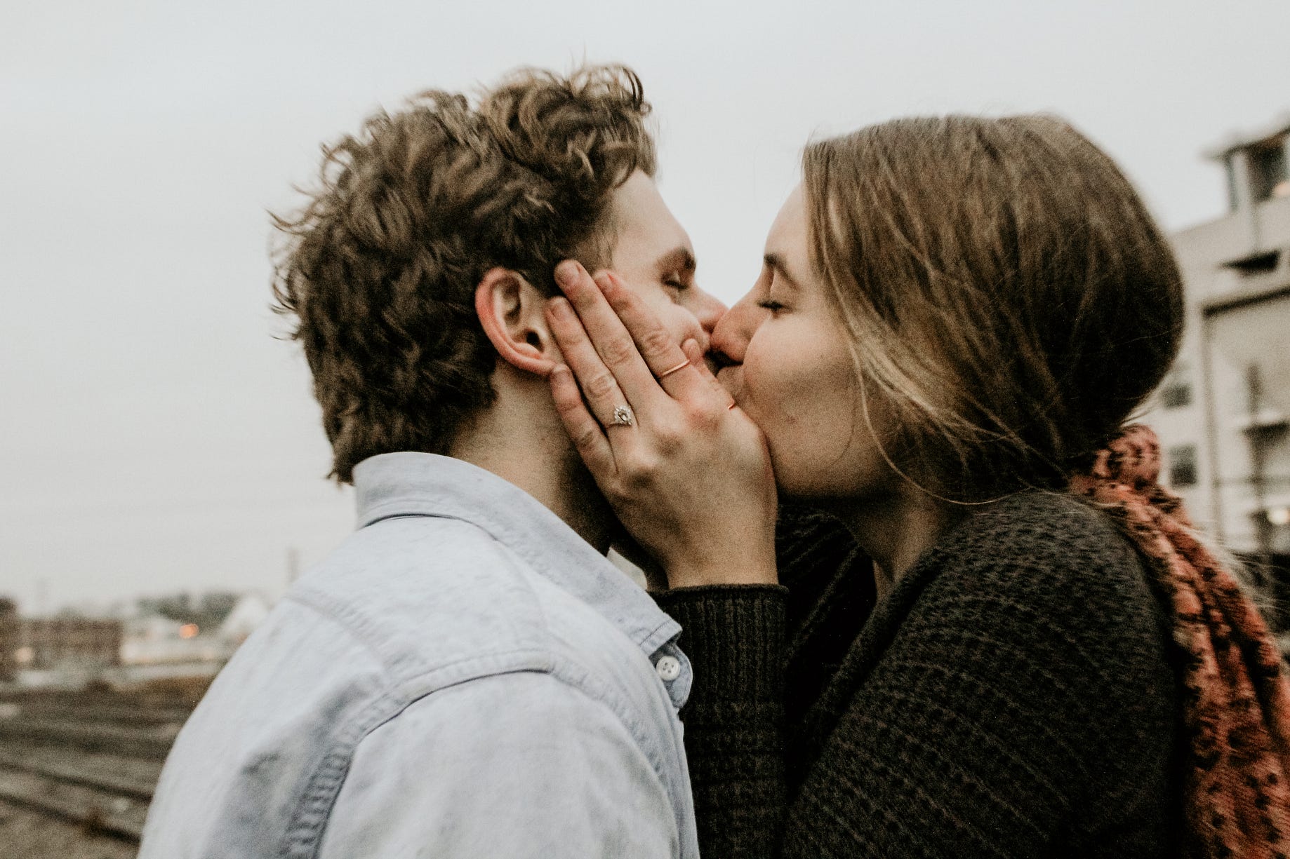 Interpreting The Many Kisses Of Married Couples By Tommy Paley Slackjaw Dec 21 Medium
