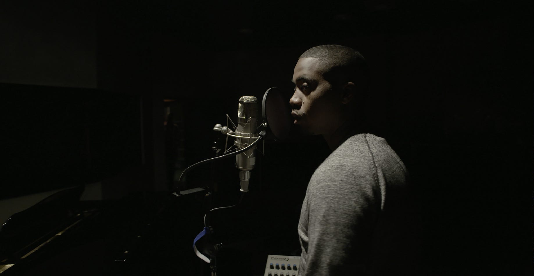 NAS: TIME IS ILLMATIC Tells The Story of a Great Escape | by Ryan Lewellen  | Cinapse