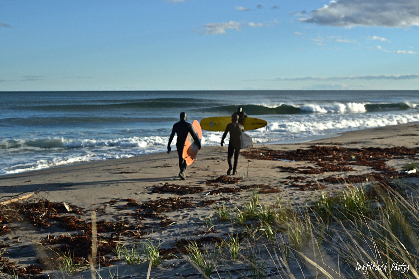 En Terre Inconnue Le Surf Au Quebec By The Watermen Society Medium En Terre Inconnue Le Surf Au Quebec By The Watermen Society Medium