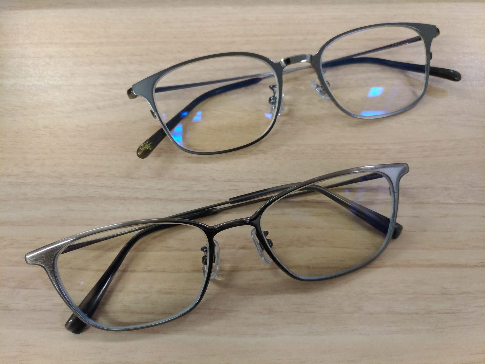 Jins Design Lab の狙いを考える 先日購入した鯖江産の眼鏡フレームは コラボレーションプロダクトということで専用の By Toru Kawarazuka Medium Jins Design Lab の狙いを考える 先日購入した鯖江産の眼鏡フレームは コラボレーションプロダクトということで専用の By Toru Kawarazuka Medium