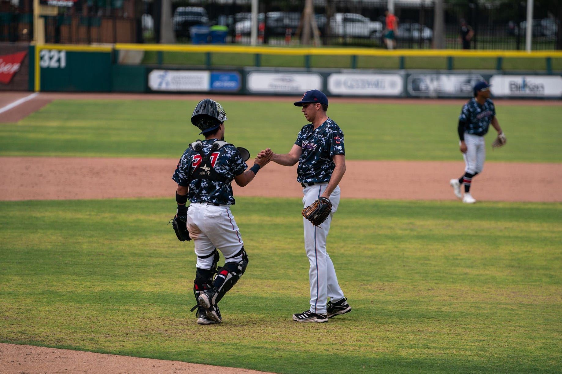 zach thompson marlins