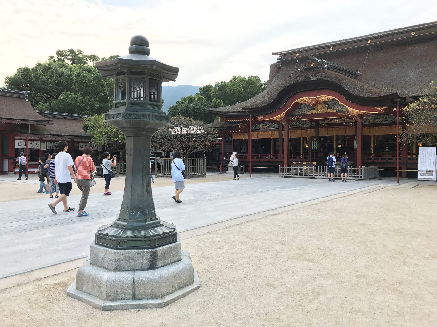 日本的神社 大社 神宮與宮哪裡不一樣 日本的神社有大有小 但其實我們可以從它們的社號來大概了解其規模 或是祭祀的對象喔 By Sidney Medium 日本的神社 大社 神宮與宮哪裡不一樣 日本的神社有大有小 但其實我們可以從它們的社號來大概了解其規模 或是祭祀的對象喔 By Sidney Medium