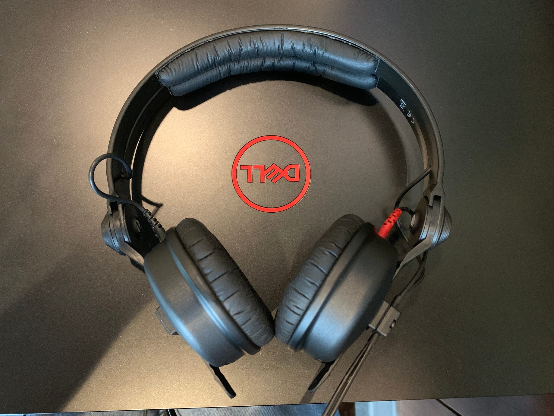 Sennheiser HD25 Headphone Review: A 