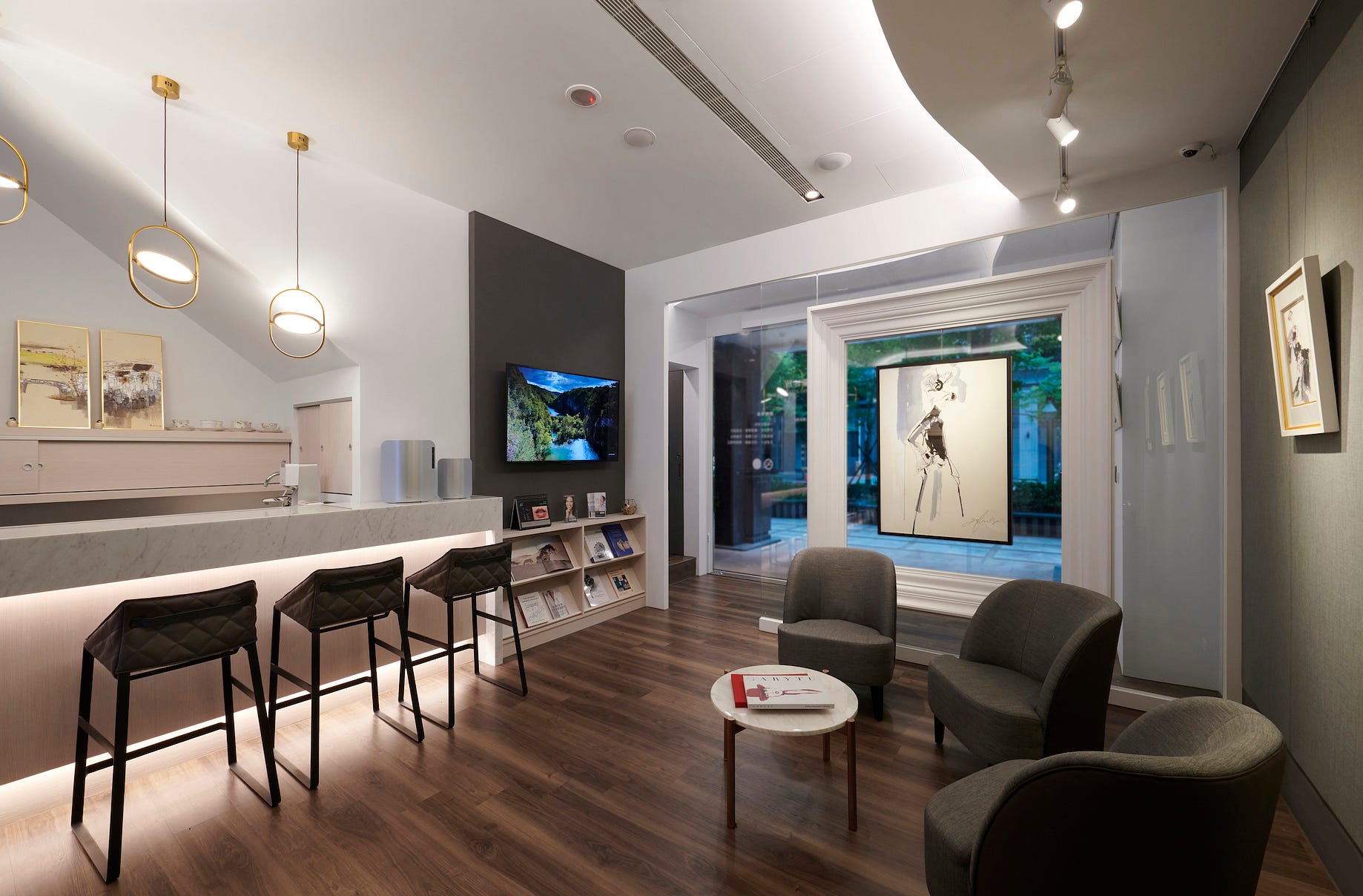 打造精緻醫療品牌 細節投資不手軟 大直穆樂牙醫診所主理人frances 專訪 By Frances Huang Medium