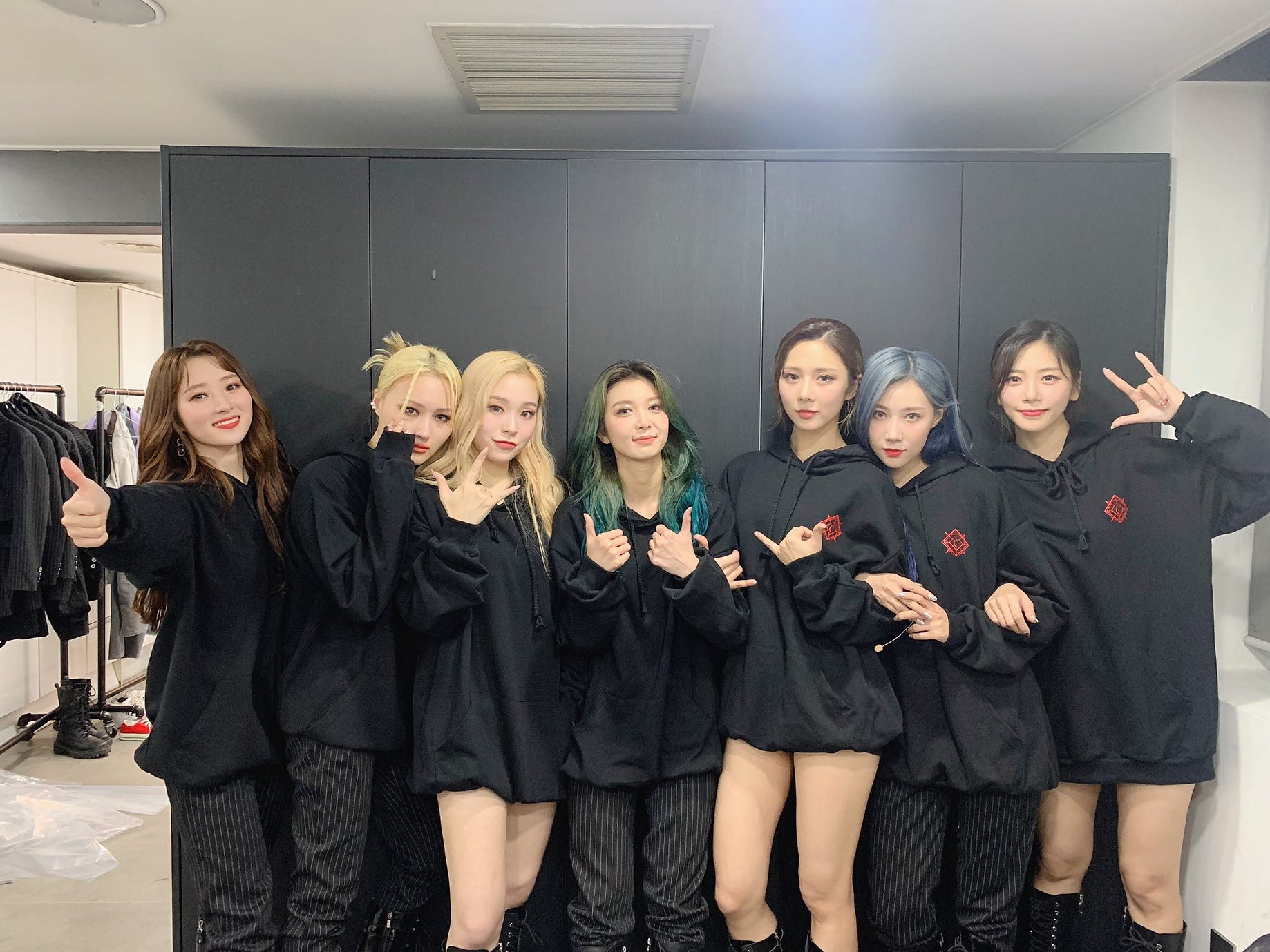 dreamcatcher kpop hoodie