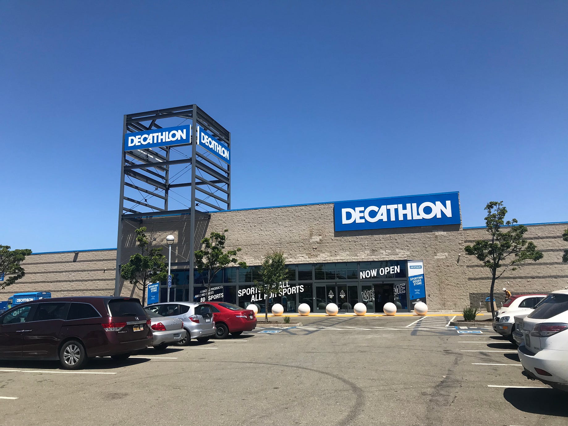 decathlon uppal