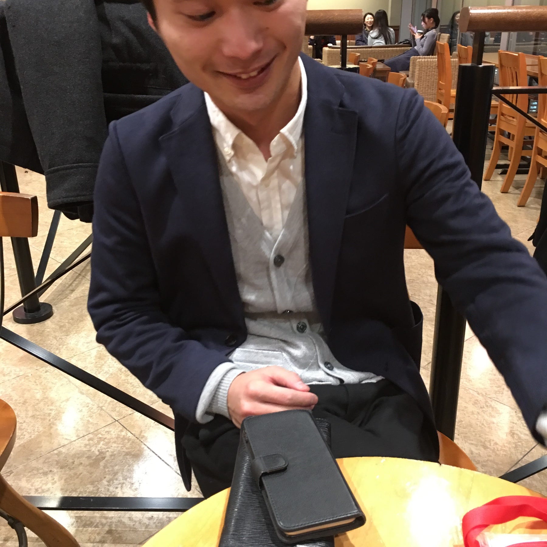 純度100 の就職活動を スタバでダベる女子大生 で話題の熊谷真士さんに畏敬の念を禁じ得ない By 西村創一朗 Medium