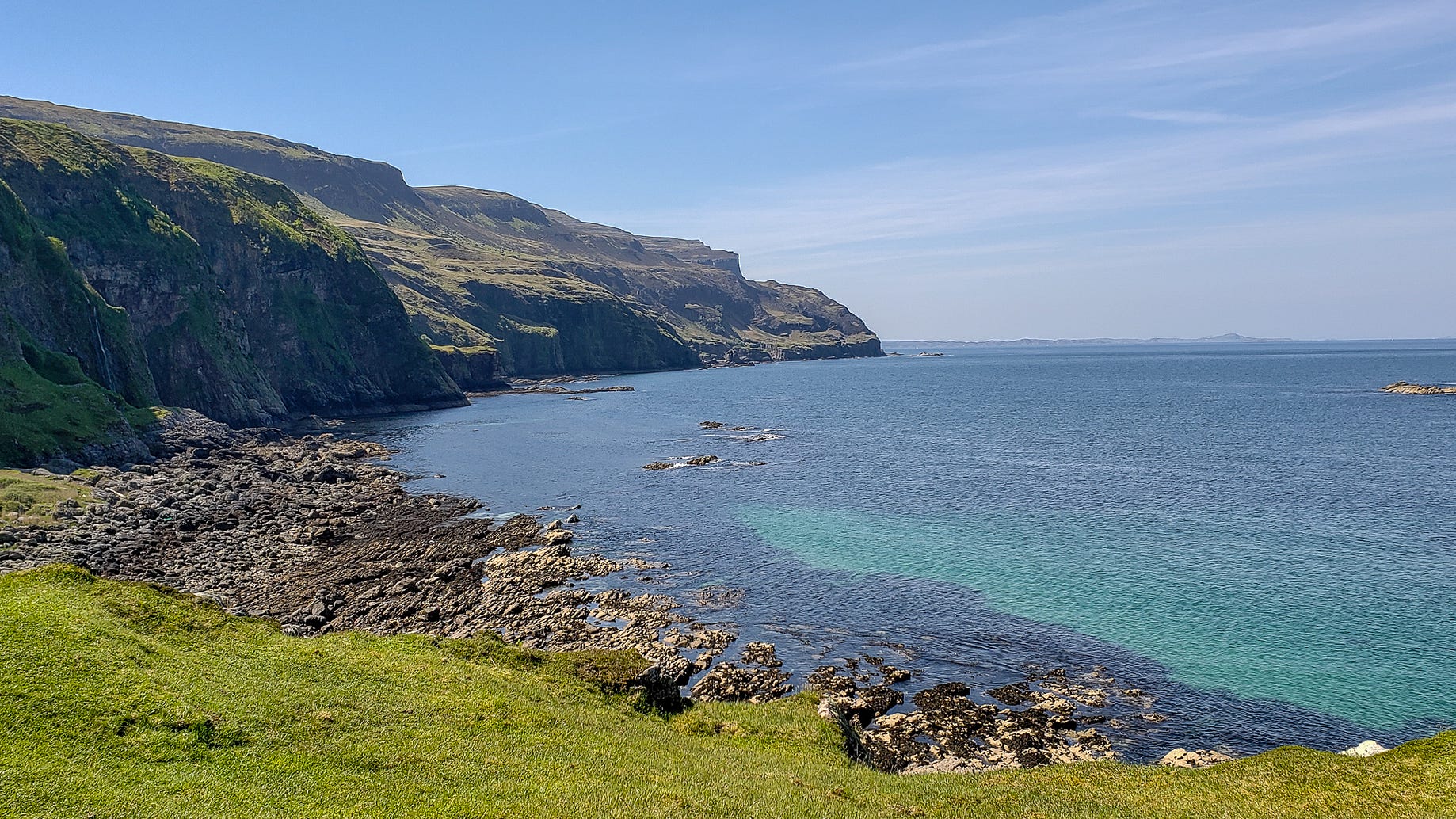 Rambling In Mull to MacKinnon's Cave | by Jess (aka Petra) | on Holiday | Medium