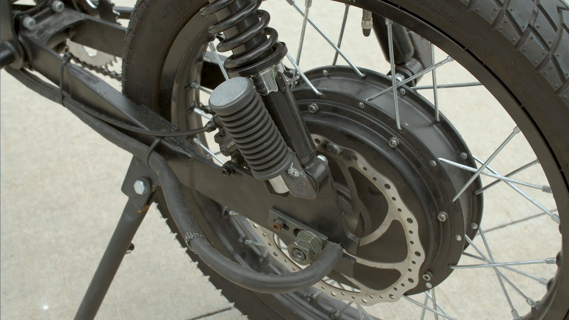 Onyx RCR Review — Electric Moped e 