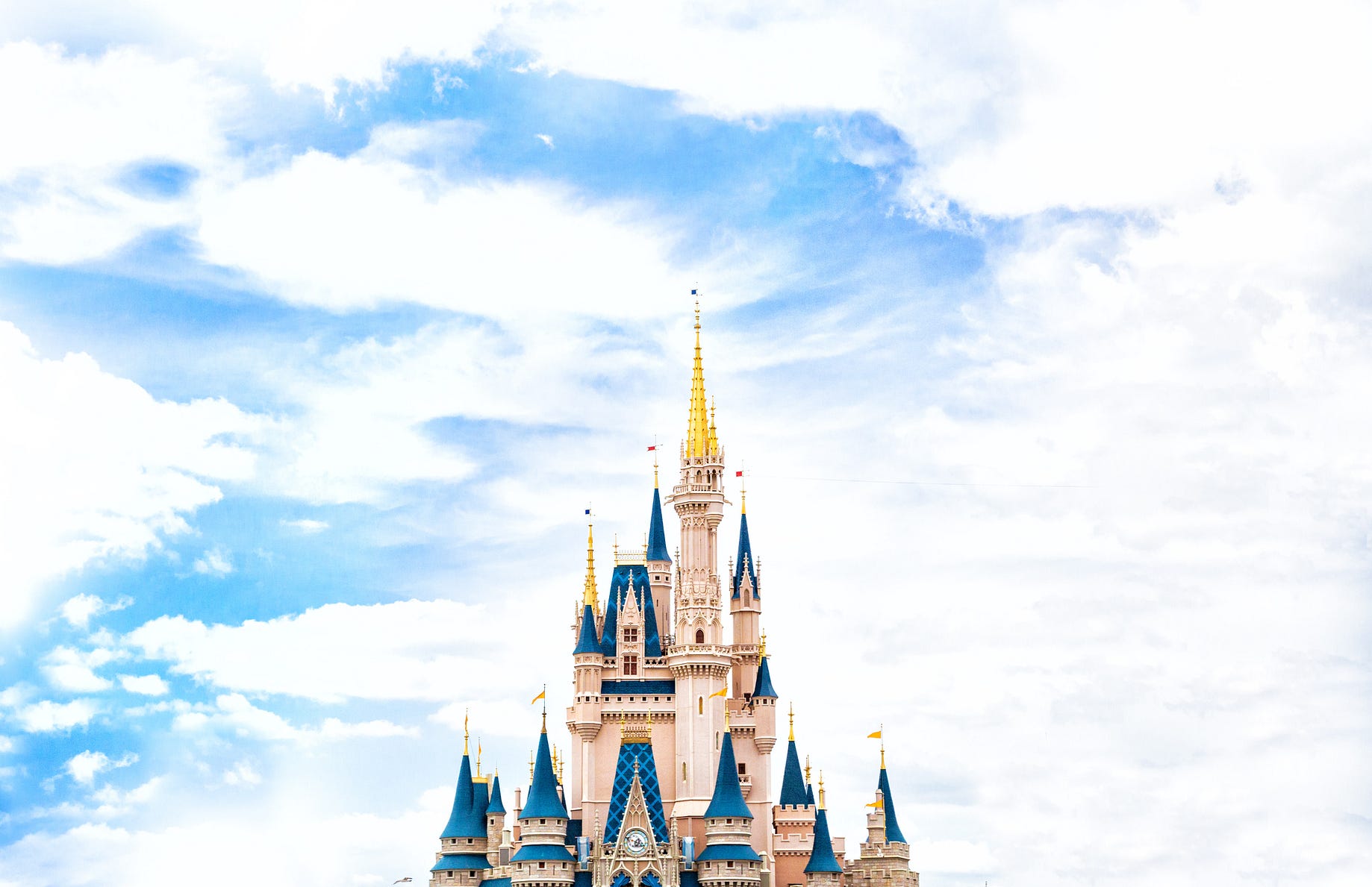 Disney World Und Das 1X1 Des Storytellings | By Wolfgang Weicht |  Socialtech E.v. | Medium