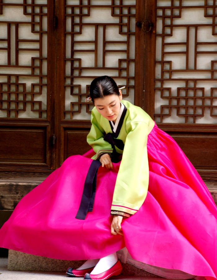 The Colorful History Of Hanbok Wooree Medium