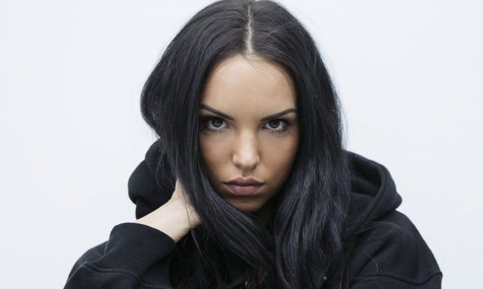 Ich erkannte ein mädchen von einer dating-site