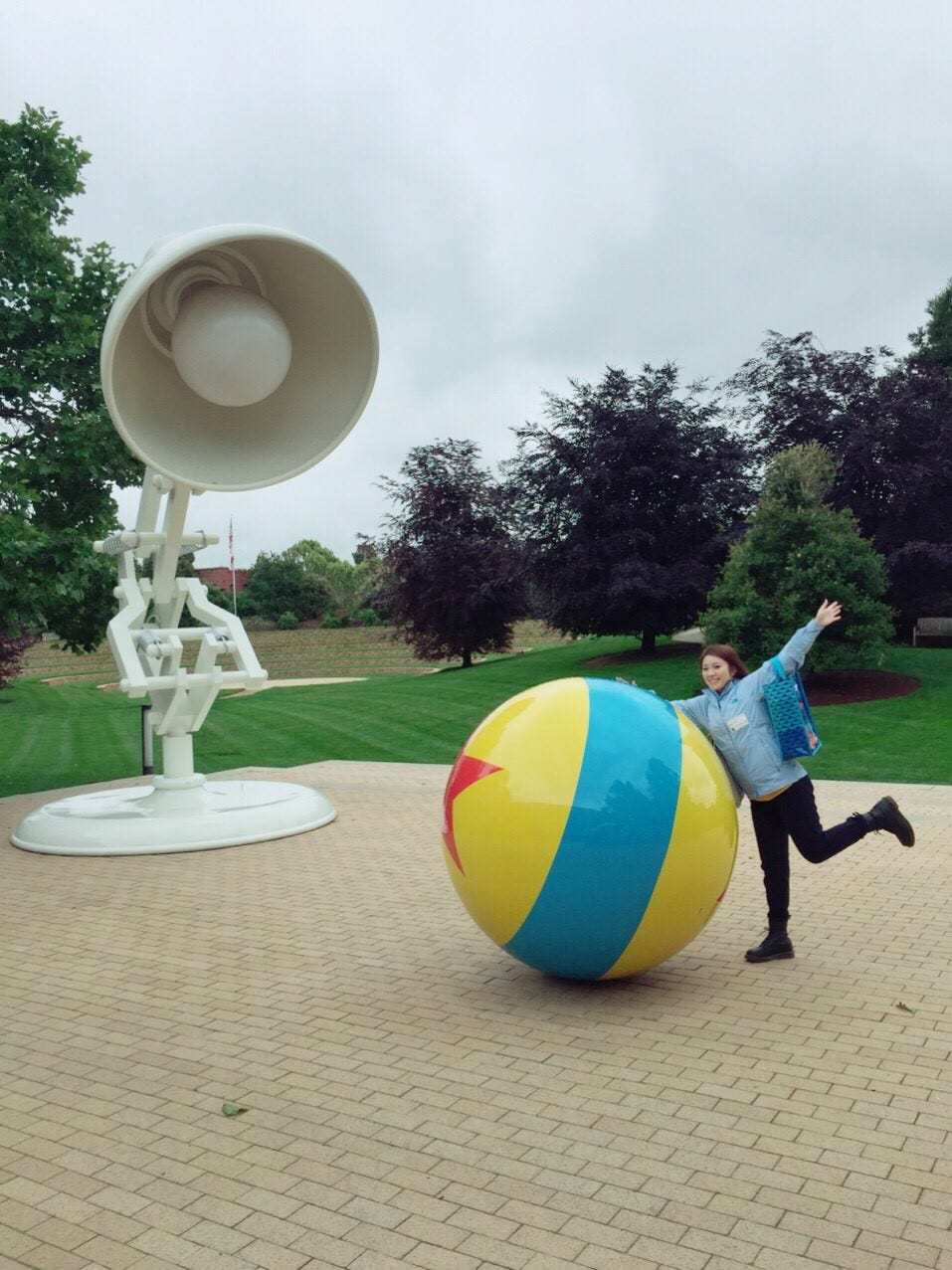 サンフランシスコ ピクサーアニメーションスタジオは広くて美術館みたい クリエイティブ空間だった By 今井みさこ Medium