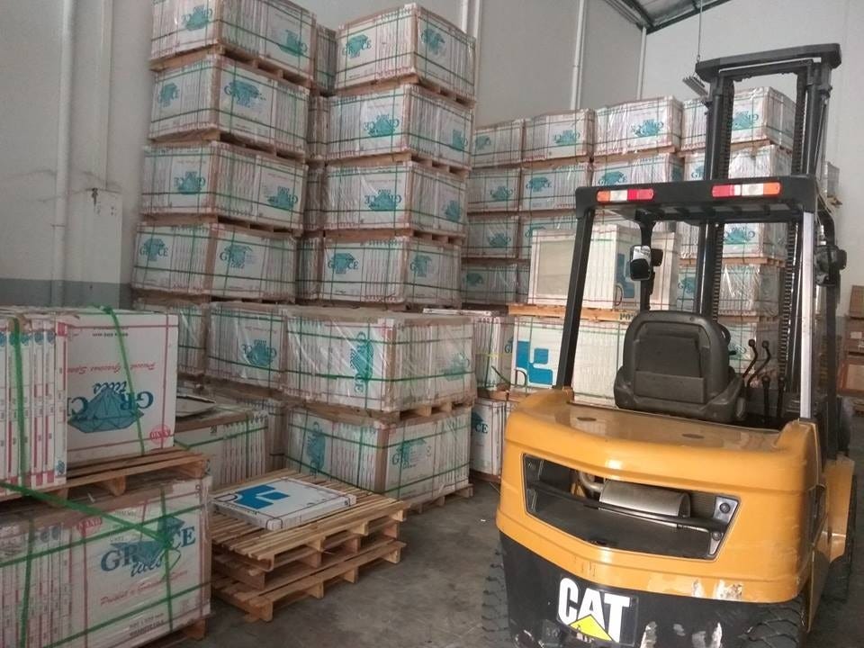 Tips Cara Membersihkan Granit Kusam Agar Kembali Berkilau Jogja Marmer Jogja Granit Marmer Yogyakarta Lantai Granit Ubin Marmer Motif Marmer Pada Pilar