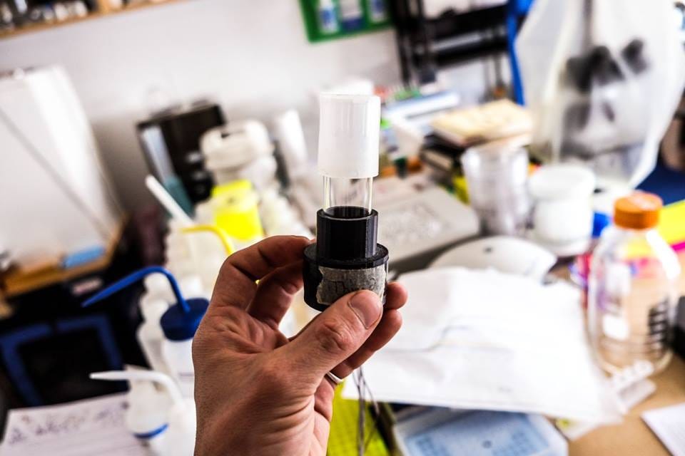 11 Biohacker LABS we love. and other autonomous & temporary niches ...
