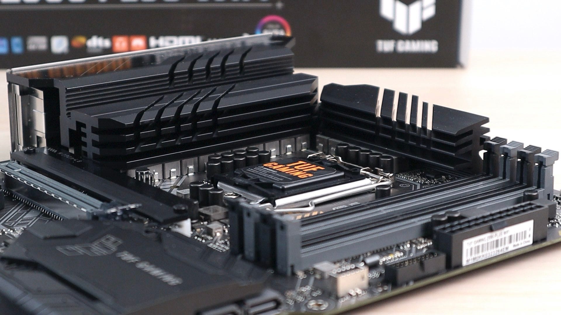 3C／供電給足　表現不俗！ASUS TUF GAMING Z590 PLUS WIFI