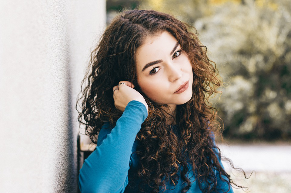 Best Tips To Get Rid Of Frizzy Hair This Summer Dessange Paris