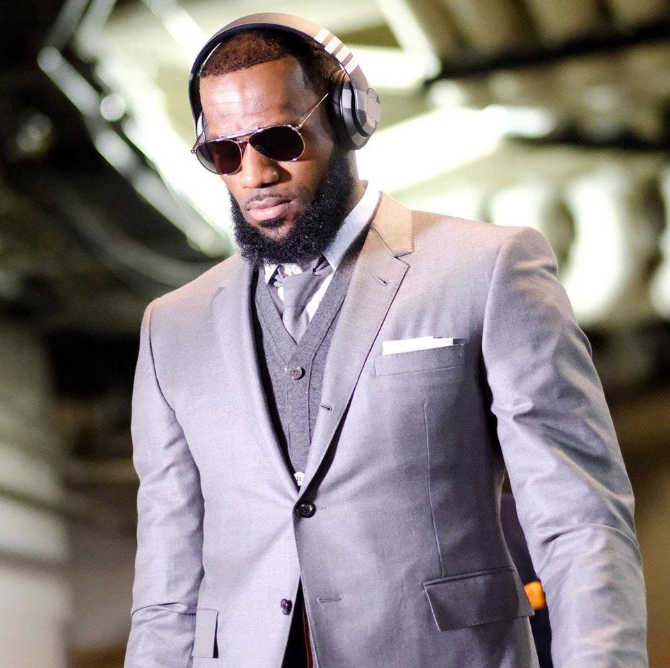 lebron james wearing beats