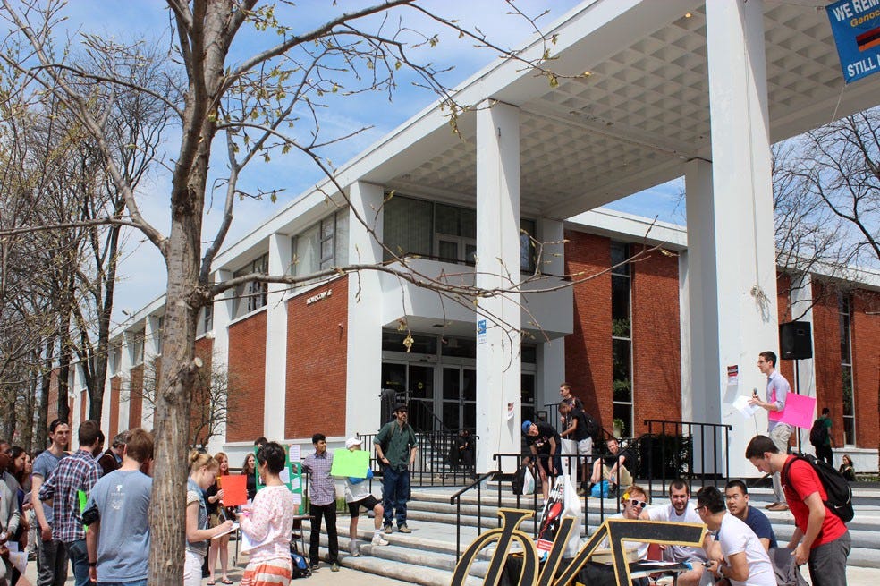 Then and Now A Photographic History of Rutgers’s College Avenue Campus