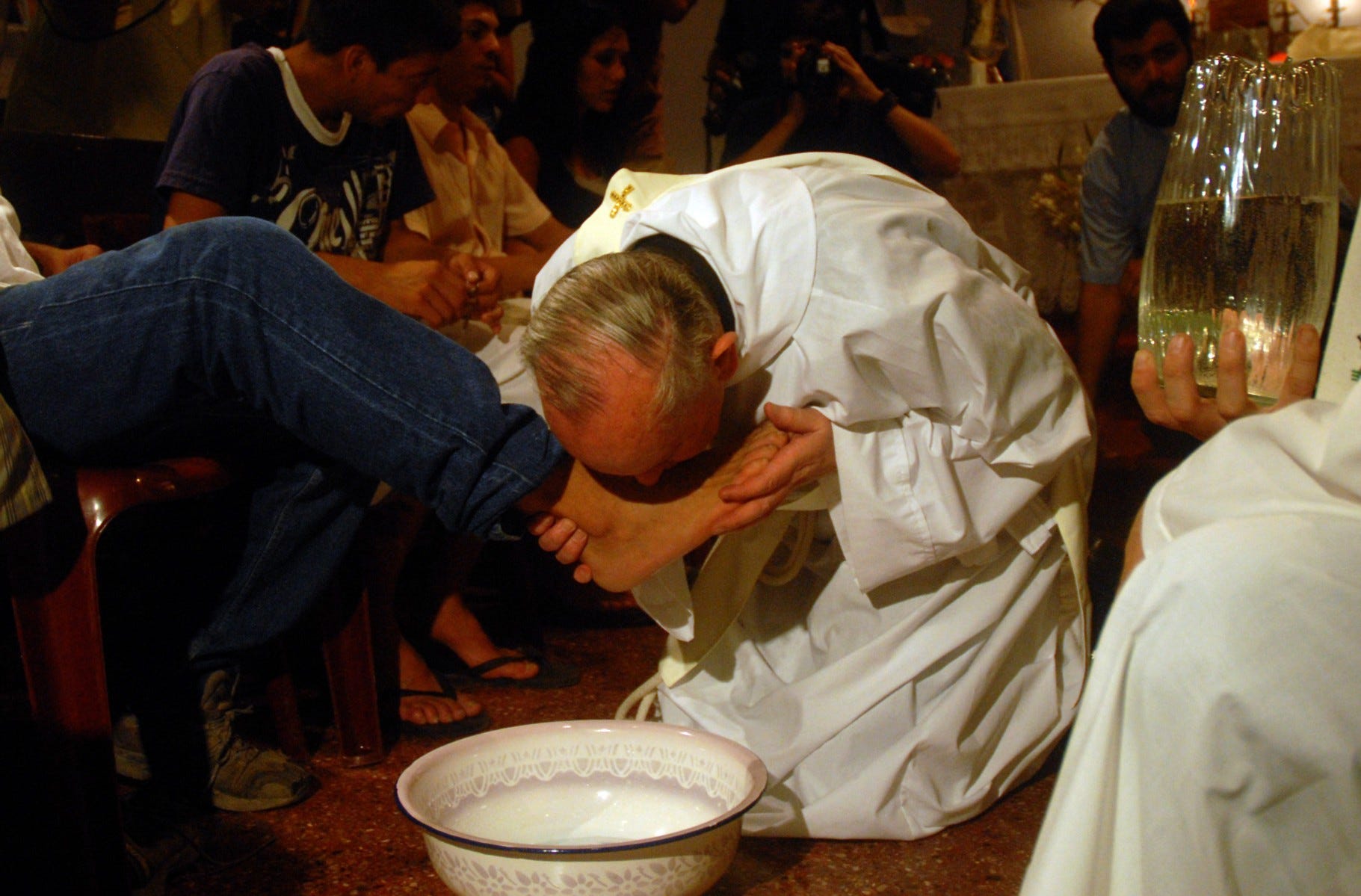 El Papa rebelde. Es contradictorio, carismático y… by Matter Matter Medium El Papa rebelde. Es contradictorio, carismático y… by Matter Matter Medium