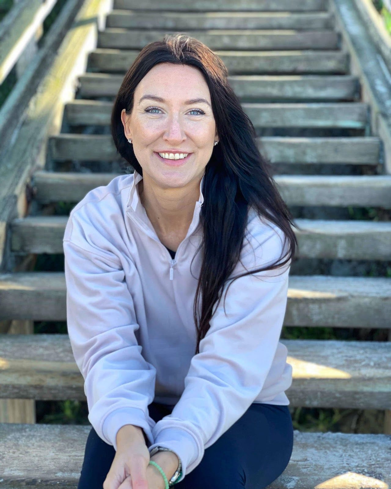 Rebecca O Brien Of Wellness Rebecca Getting An Upgrade How Anyone Can Build Habits For Optimal Wellness Performance Focus Parveen Panwar Mr Activated Authority Magazine Medium