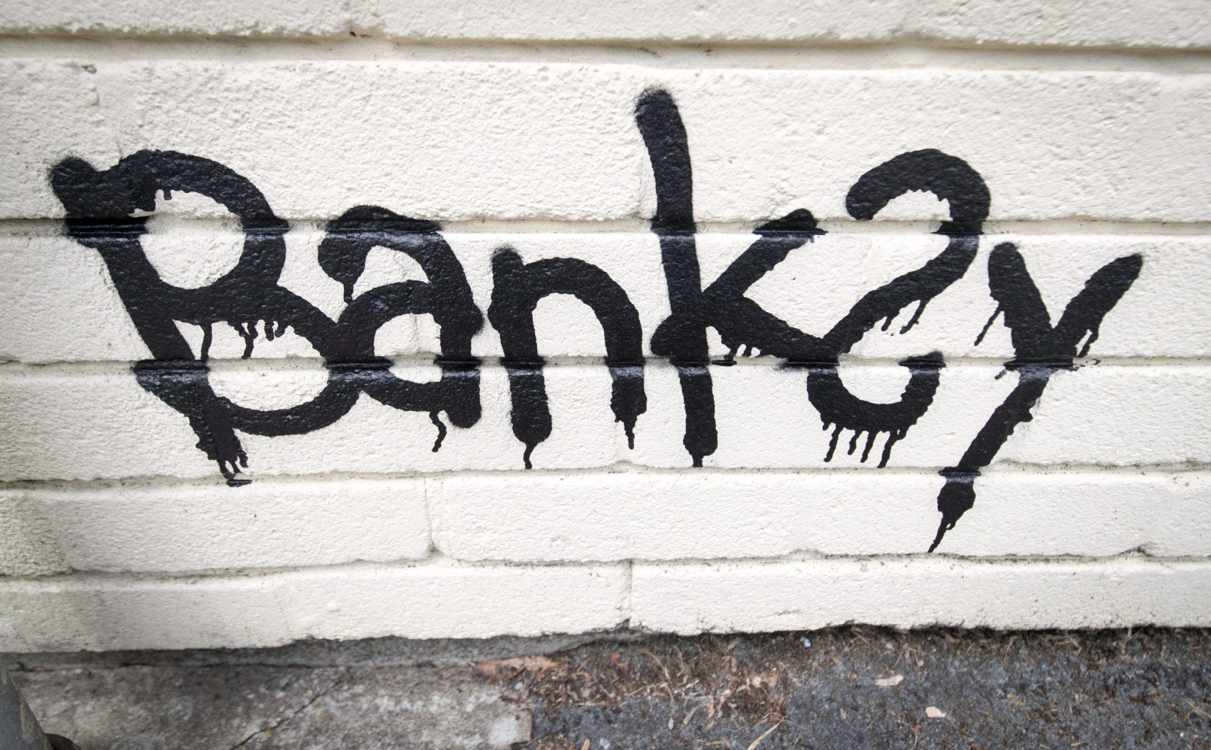 The Making Of Banksy Marketing Basics That Made The Un Brand By Piyush Suri Medium