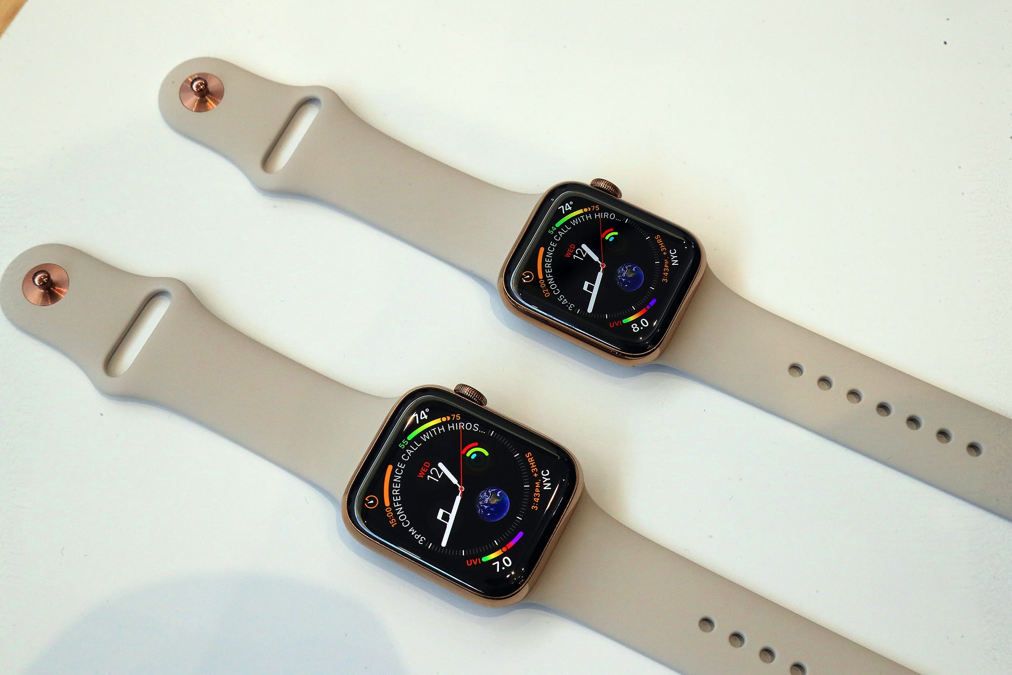 apple watch with ekg feature