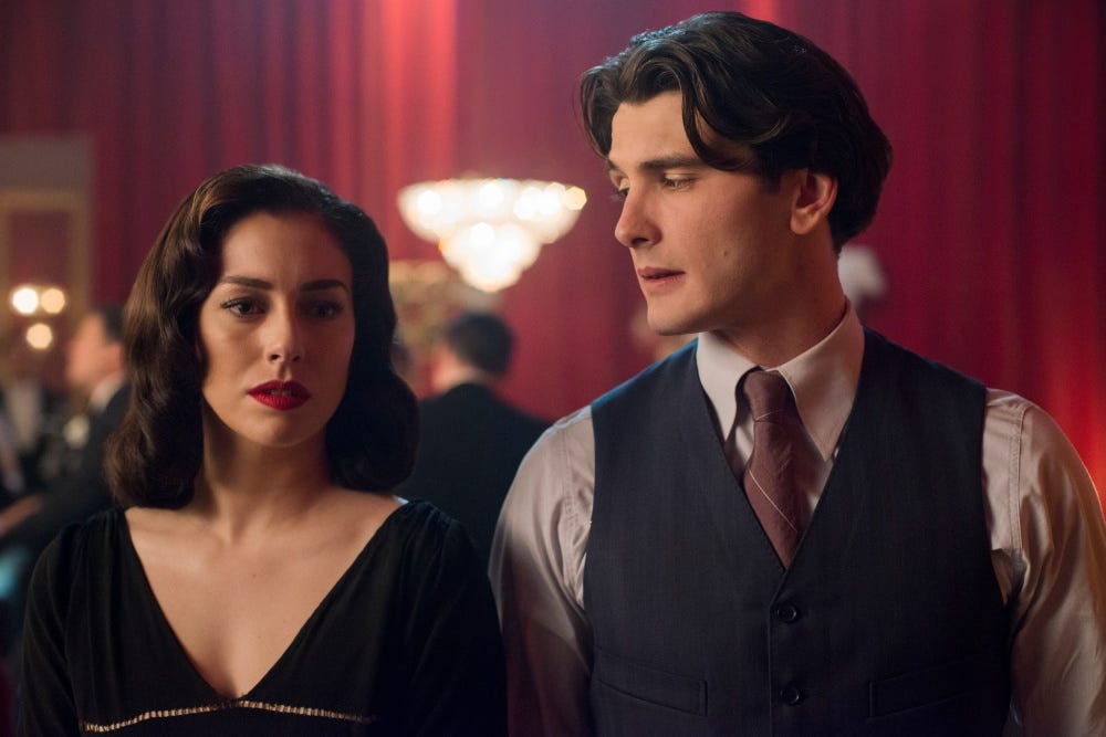 Actriz De Las Chicas Del Cable