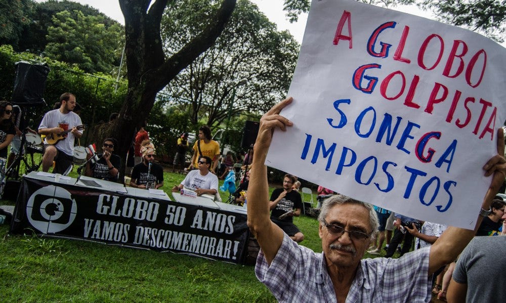 50 anos da Globo é marcado por protestos em todo país | by Jornalistas  Livres | JORNALISTAS LIVRES | Medium