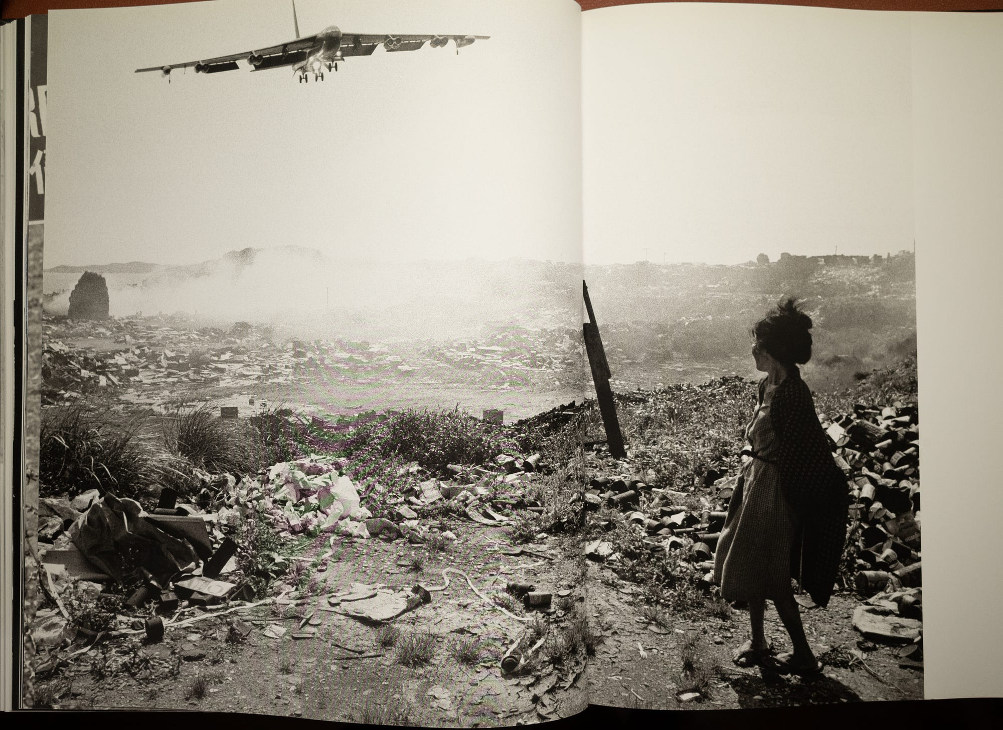 Devouring Photobook 10 — Chewing gum and chocolate — by Shomei Tomatsu