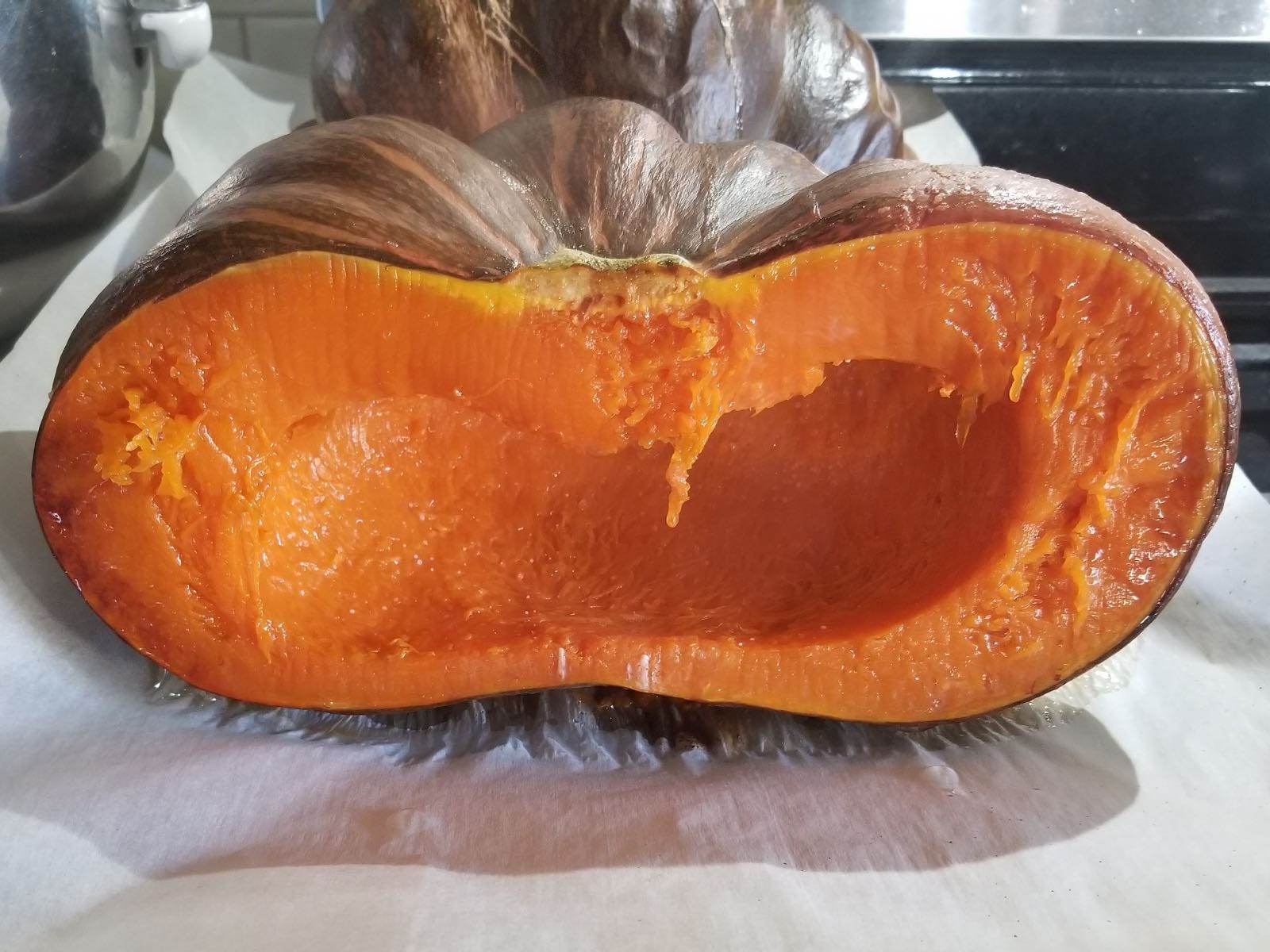 A cooked Musquee de Provence pumpkin.