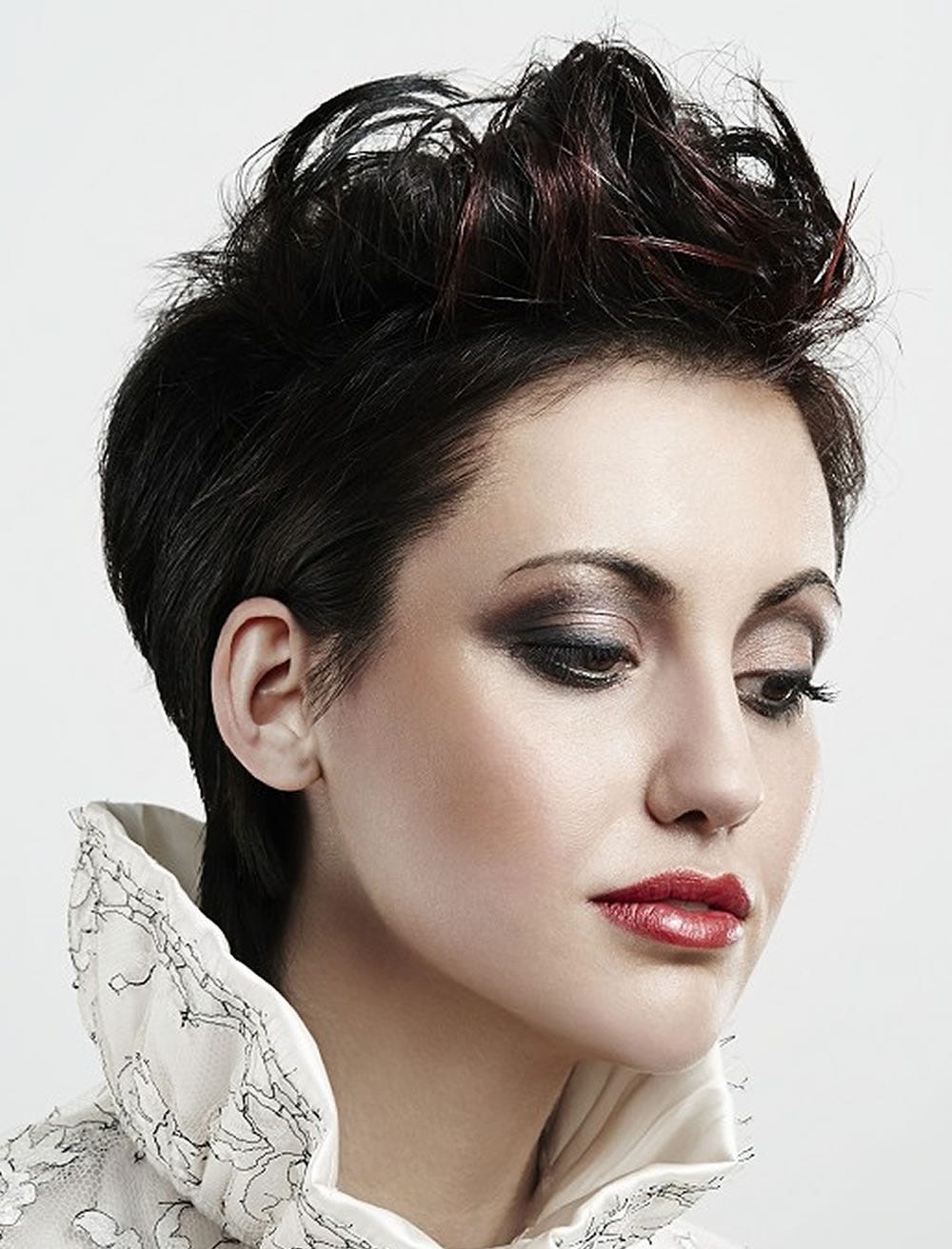 Short Haircuts In Autumn Winter 2018 2019 Hair Medium