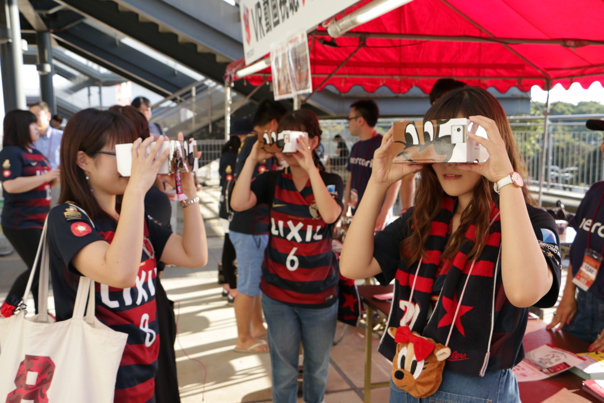 テクノロジーでスポーツ観戦が変わるトキ メルカリxアントラーズのvrを通じて By Yuji Kumagai Medium テクノロジーでスポーツ観戦が変わるトキ メルカリxアントラーズのvrを通じて By Yuji Kumagai Medium