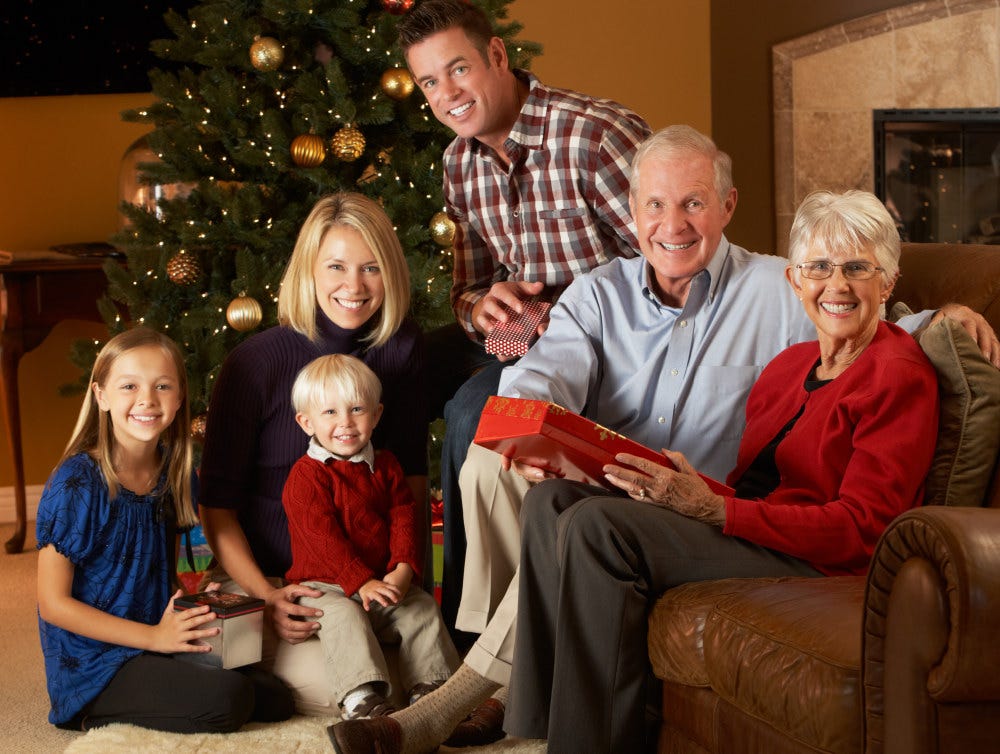 55 Family Photo Color Schemes For A Perfect Photoshoot 2019