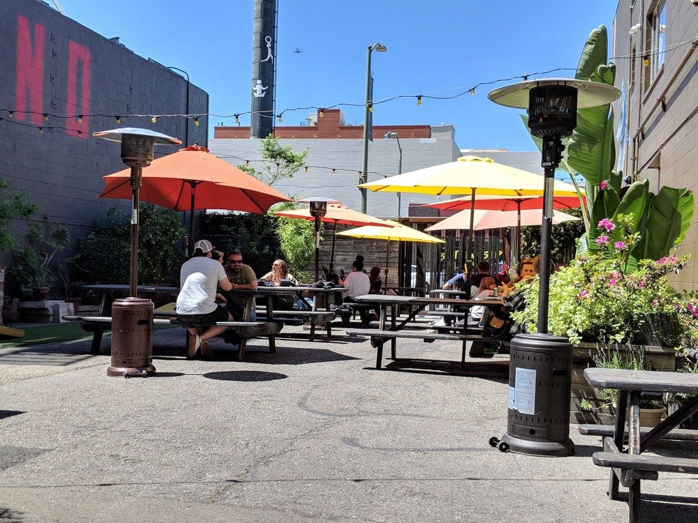 Tbi S 5 Best Beer Gardens In Oakland The Bold Italic