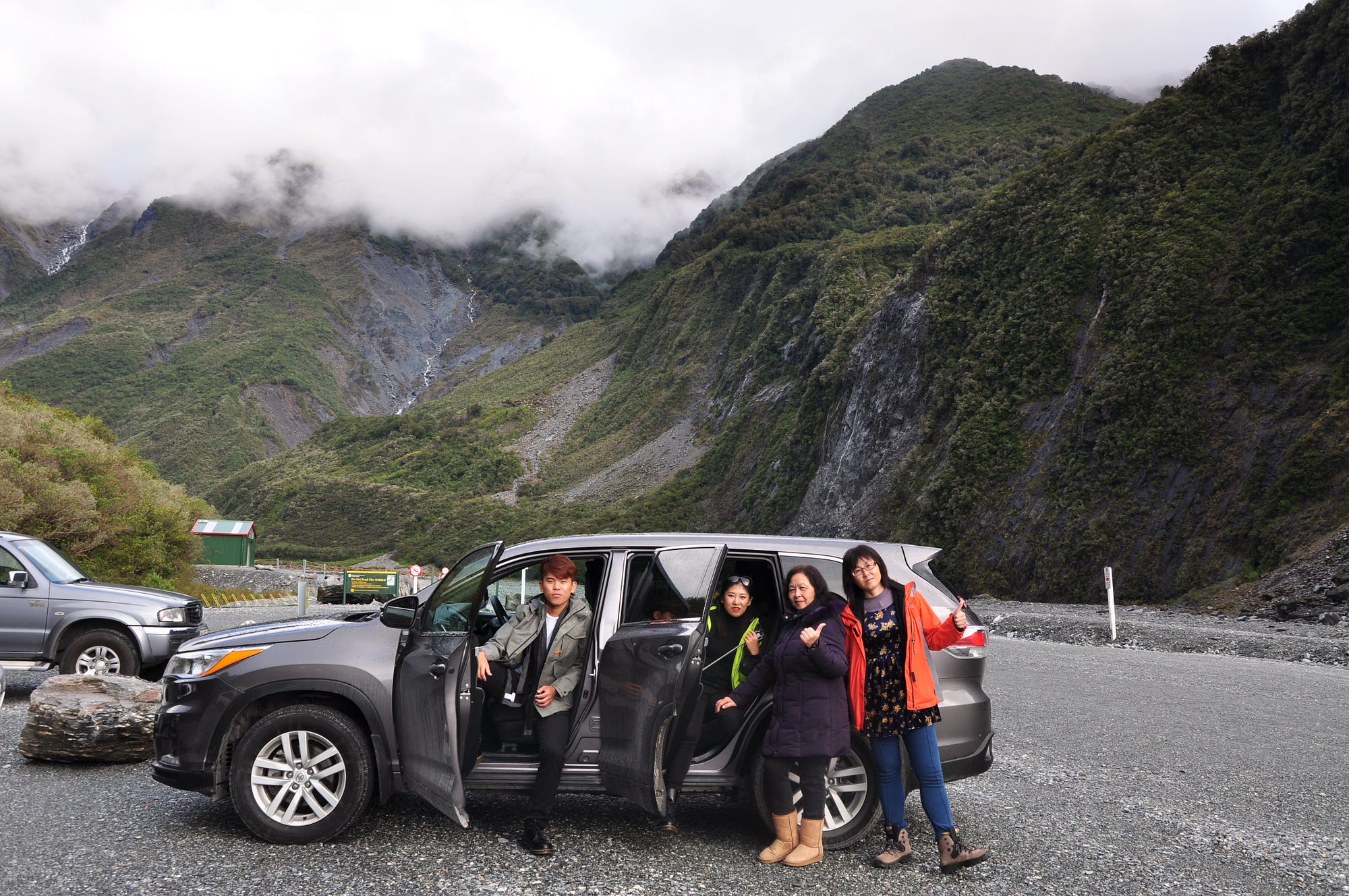 超推薦 紐西蘭南島自駕遊 紐西蘭是一個非常適合自助旅行的地方 因為紐西蘭官方語言是英文 租車方便 治安相對 By Yu Chan Chung Bradley S Travel Journal Medium