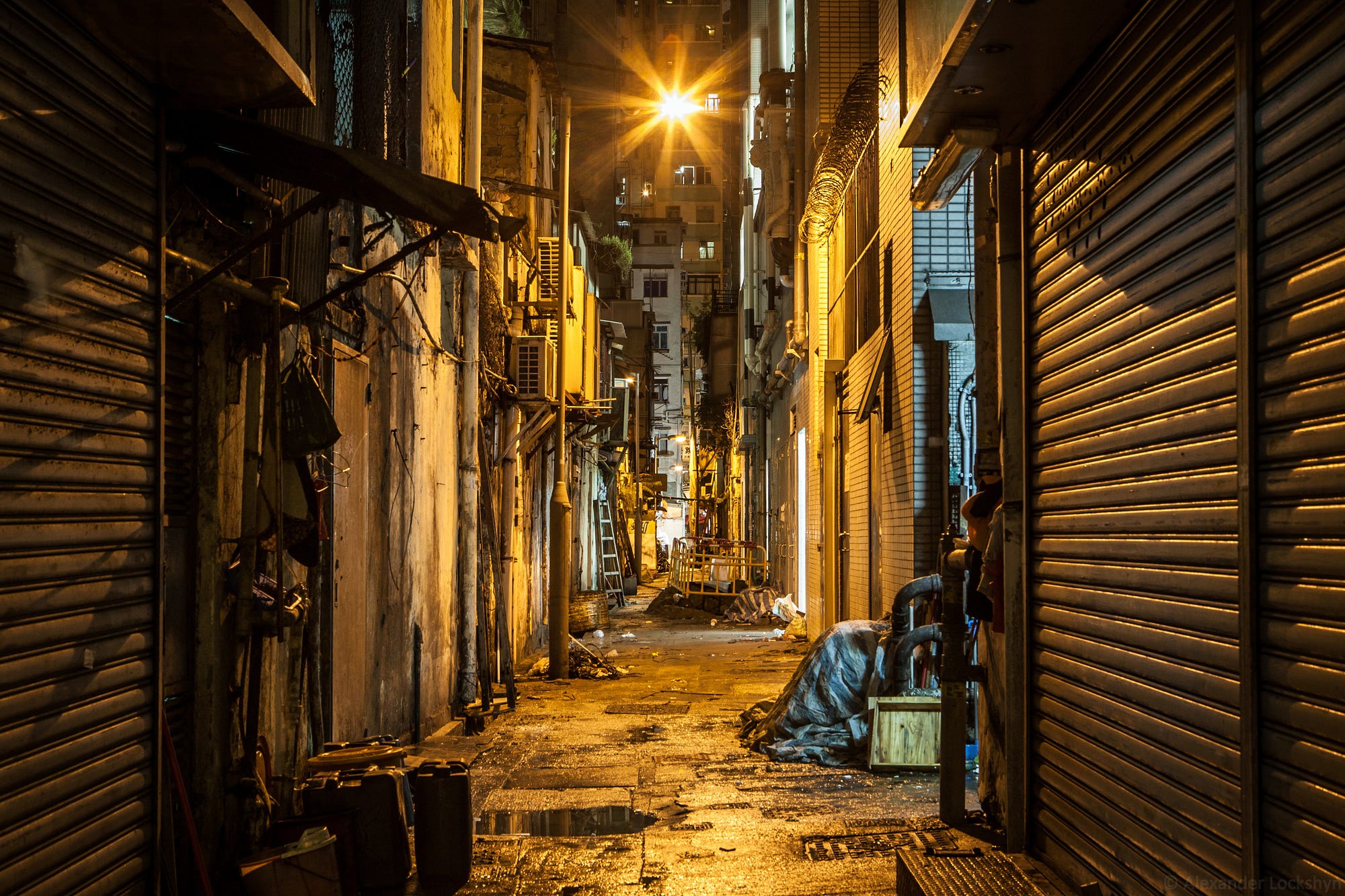 Hong Kong Alleyways Have You Ever Considered Alleyways As By Alexander Lockshyn High Tech Low Life Medium Hong Kong Alleyways Have You Ever Considered Alleyways As By Alexander Lockshyn High Tech Low Life Medium