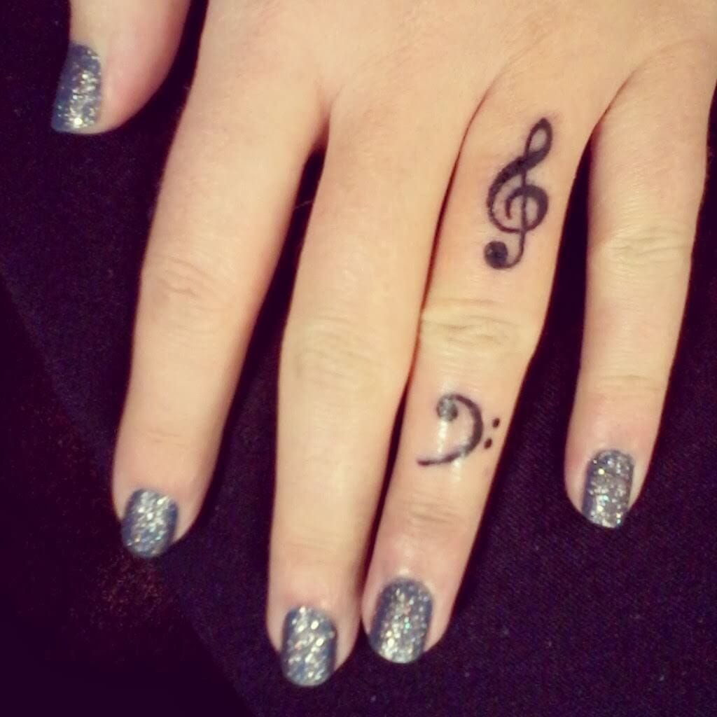 Finger Tattoos For Women A Finger Tattoo Is Very Sweet And Sexy By Wormhole Tattoo Medium